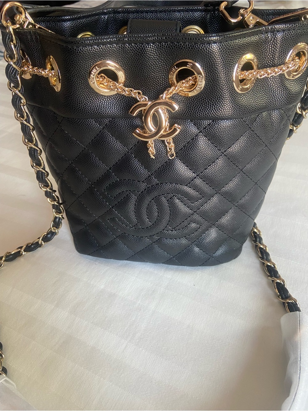 CHANEL VIP BEAUTE GIFT Crossbody Drawstring Bucket Bag with Gold Hardware - Picture 16 of 16